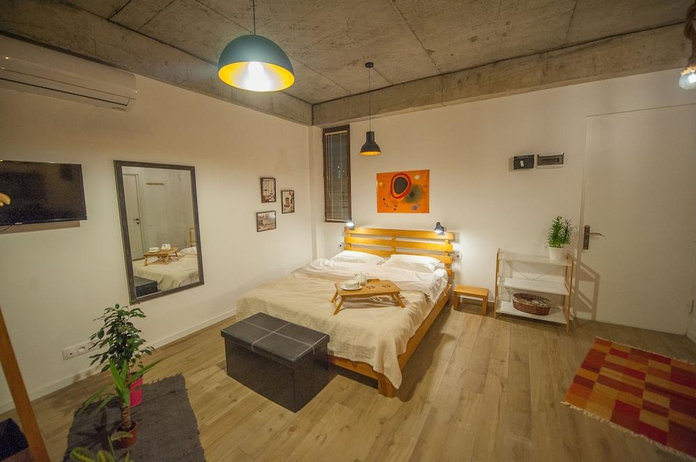 Easy Hotel T'Bilisi Tiflis Exterior foto